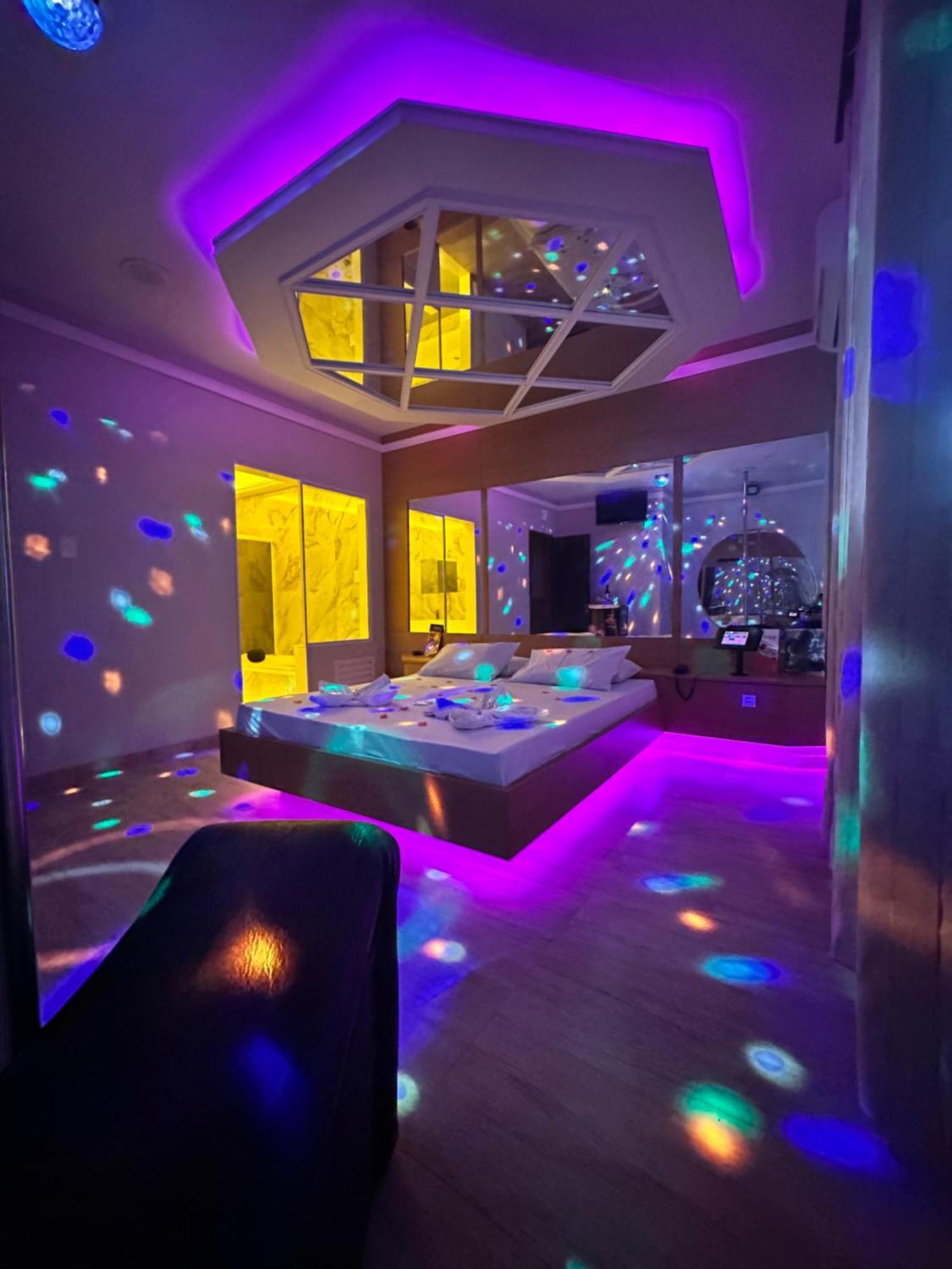 Namore Motel Итагуаи Экстерьер фото